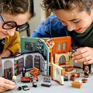 LEGO Harry Potter Chwile z Hogwartu: zajęcia z eliksirów (76383) 5