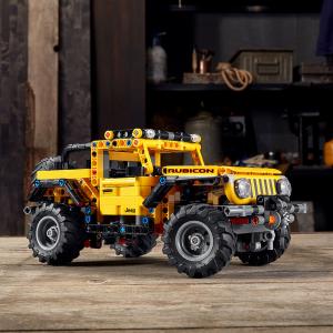LEGO Technic Jeep Wrangler (42122) 2