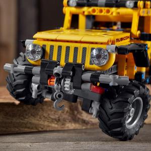 LEGO Technic Jeep Wrangler (42122) 5
