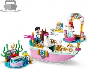 LEGO Disney Świąteczna łódź Arielki (43191) 12