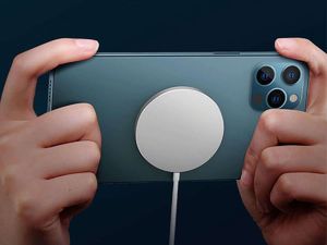 Ładowarka Alogy Indukcyjna 1x USB-C 3 A (43056-uniw) 4