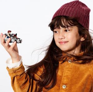 LEGO Star Wars Mikromyśliwiec Sokół Millennium (75295) 5