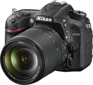 Lustrzanka Nikon D7200 + Obiektyw 18 - 140 mm (VBA450K002) 1