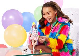 Lalka Barbie Barbie Extra Moda - Spódniczka holograficzna (GRN27/GVR05) 5