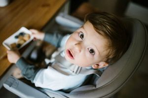 Kidwell KIDWELL BENTO NOWOCZESNE KRZESEŁKO DO KARMIENIA Szaro/Białe 5