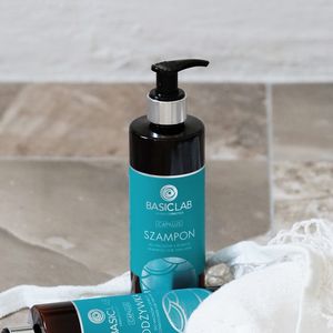 Basiclab Capillus szampon do włosów cienkich 300ml 3