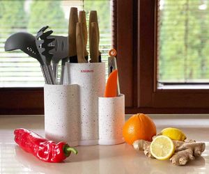 Grundig POTRÓJNY STOJAK BLOK NA NOŻE I PRZYBORY KUCHENNE 7529 2