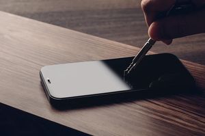 Moshi Moshi AirFoil Pro Elastyczne szkło hybrydowe na iPhone 12 Mini (czarna ramka) 6