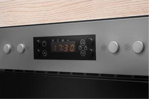 Kuchenka mikrofalowa Indesit MWI3211IX 2