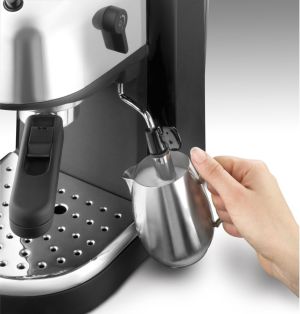 Ekspres ciśnieniowy DeLonghi EC271.B 4