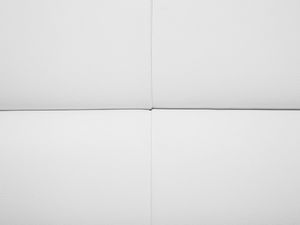 Beliani Sofa 3-osobowa biała LEIRA 7