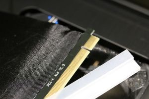 Lian Li Taśma PCI-E x16 (PW-PCI-E) 4