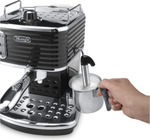 Ekspres ciśnieniowy DeLonghi Scultura ECZ 351.BK 4