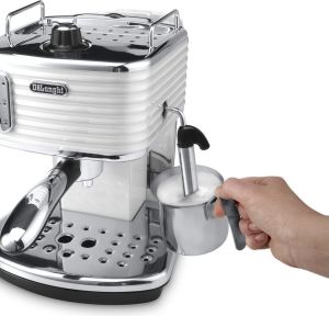 Ekspres ciśnieniowy DeLonghi Scultura ECZ 351.W 4