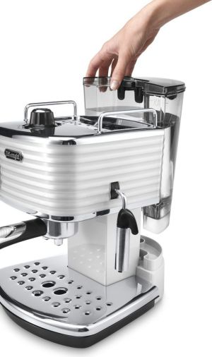 Ekspres ciśnieniowy DeLonghi Scultura ECZ 351.W 5