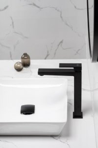 Bateria umywalkowa KFA Logon stojąca czarny (5132-612-81) 2