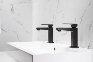 Bateria umywalkowa KFA Logon stojąca czarny (5132-815-81) 5