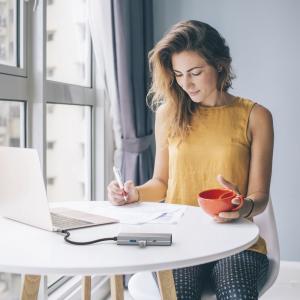 HUB USB Hama 1x RJ-45 1x USB-C PD  + 2x USB-A 3.2 Gen1 (002001080000) 6