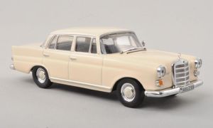 WhiteBox WHITEBOX MercedesBenz 200 D (W110) 1965 - 186662 1