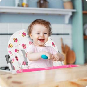 Ricokids Krzesełko do karmienia Eldo biało-różowy 3