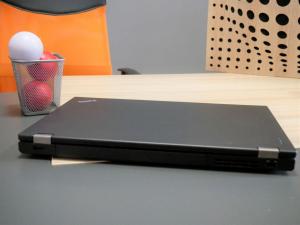 Laptop Lenovo LENOVO L570 i3-6006U 8GB 240GB SSD WIN10P 12