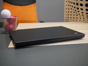 Laptop Lenovo LENOVO L570 i3-6006U 8GB 240GB SSD WIN10P 13