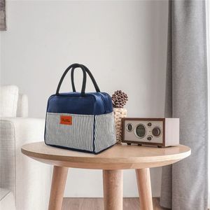 WinMax Torba termoizolacyjna Lunch Box czerwona 8.5l 6