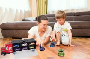 MalPlay CIĘŻARÓWKA Z METALOWYMI AUTAMI TIR I LAWETA POJAZD 2