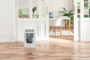 Niszczarka Leitz Small Office 100 P5 P-5 3