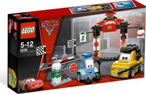 LEGO CARS Stanowisko postojowe w Tokio (8206) 1