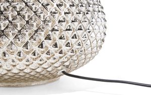 Lampa stołowa Beliani Lampa stołowa szklana złota MADON 4