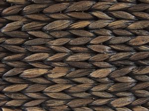 Beliani Doniczka 80 x 20 x 18 cm brązowa KAWALA 5