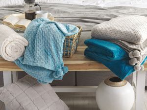 Beliani Koc 200 x 220 cm szary SAMUR 2