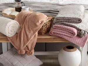 Beliani Koc 200 x 220 cm brązowy TERKE 2