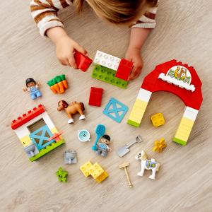 LEGO Duplo Stadnina i kucyki (10951) 4