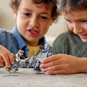 LEGO Star Wars Mikromyśliwce: At-At kontra Tauntaun (75298) 2
