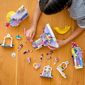 LEGO Friends Centrum handlowe w Heartlake City (41450) 4