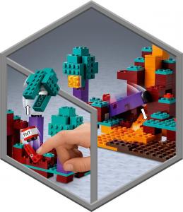 LEGO Minecraft Spaczony las (21168) 6