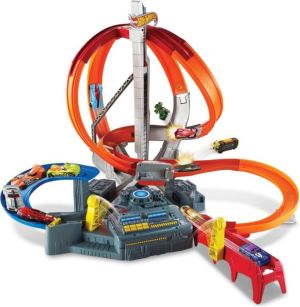 Hot Wheels HOT WHEELS Zakręcony karambol - CDL45 1