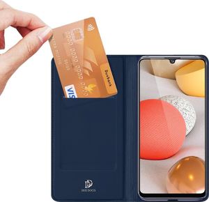Dux Ducis Etui SAMSUNG GALAXY A42 5G z klapką Dux Ducis skórzane Skin Leather granatowe 2