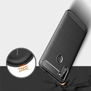 Hurtel Carbon Case elastyczne etui pokrowiec Samsung Galaxy A11 / M11 czarny 7