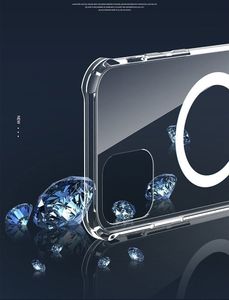 Hurtel Clear Magnetic Case MagSafe pancerne żelowe elastyczne etui do iPhone 12 Pro / iPhone 12 przezroczysty 19