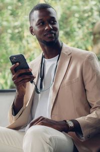 Moshi Moshi Altra Body Strap - Pasek na ramię do etui Moshi Altra (Midnight Blue) 5