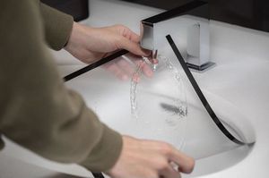 Moshi Moshi iVisor AG - Matowa folia ochronna na ekran iPhone 12 Mini (czarna ramka) 13