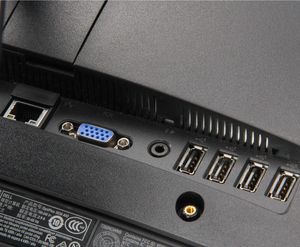 Komputer Dell Dell OptiPlex 3030 AiO Series i3-4150 8 GB 240 SSD 19,5" HD+ W8Pro A- 7