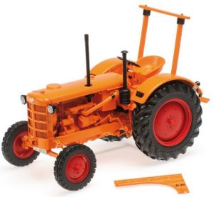 Minichamps Hanomag R28 Farm Tractor (109153072) 1