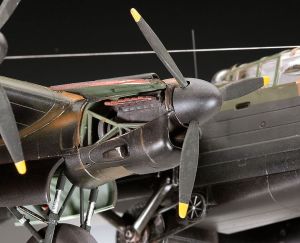 Revell Avro Lancaster "Dambusters" (04295) 3