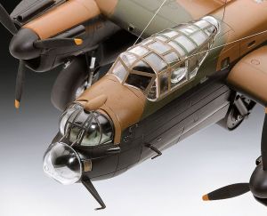 Revell Avro Lancaster "Dambusters" (04295) 4