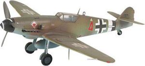 Revell Messerschmitt Bf 109 G10 (04160) 2
