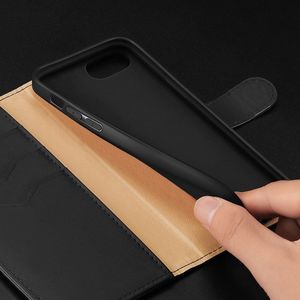 Dux Ducis Dux Ducis Hivo skórzane etui z klapką pokrowiec ze skóry naturalnej portfel na karty i dokumenty iPhone SE 2020 / iPhone 8 / iPhone 7 czarny 15